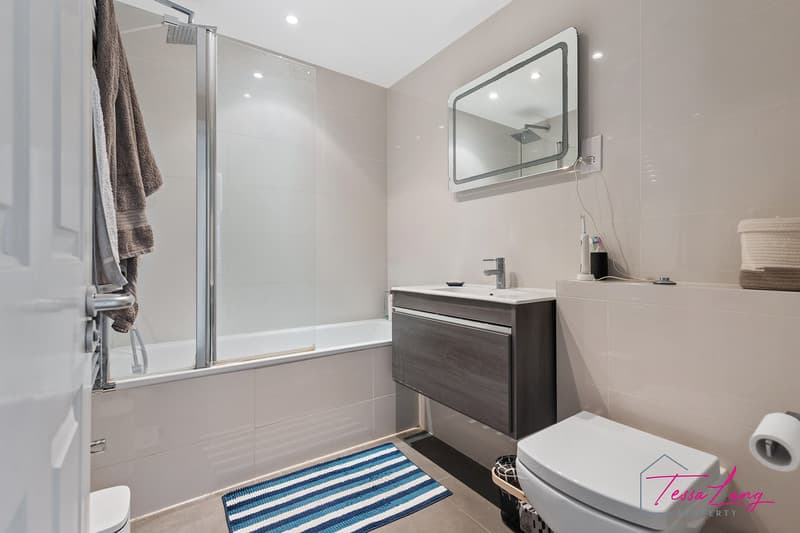 Photo 6 of 12, Belsize Park