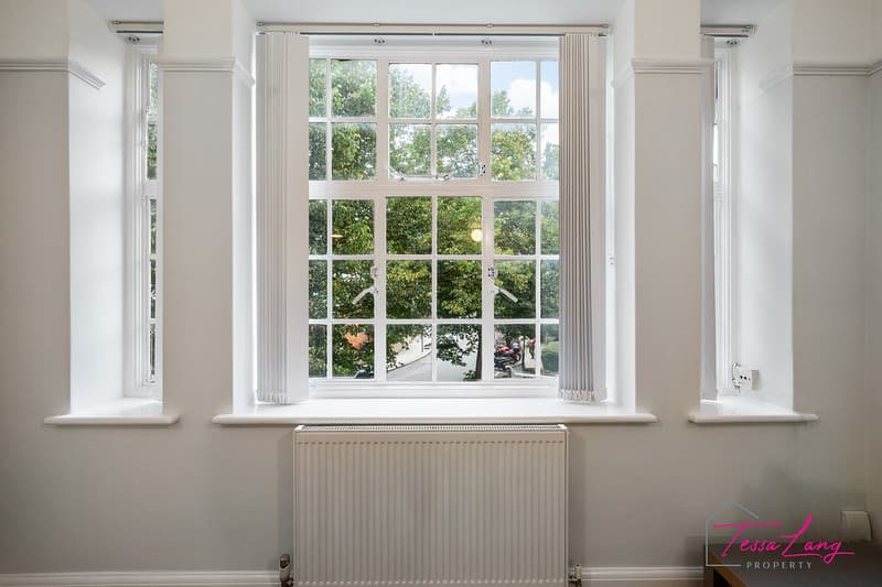 Photo 9 of 12, Howitt Close