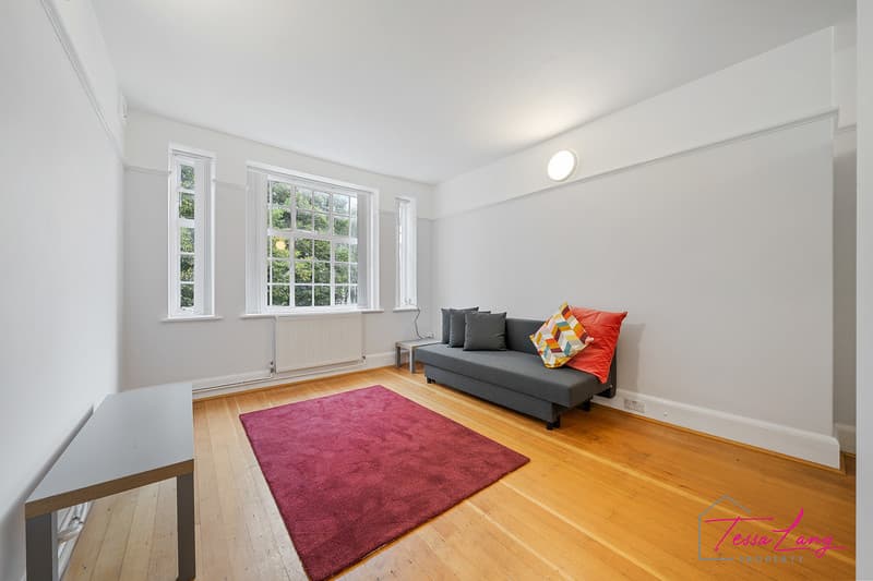 Photo 6 of 12, Howitt Close