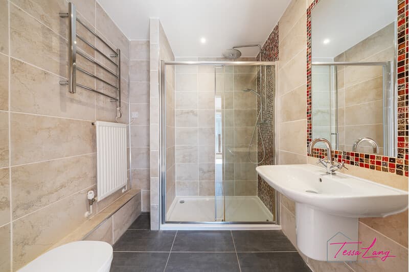 Photo 15 of 19, Elizabeth Mews