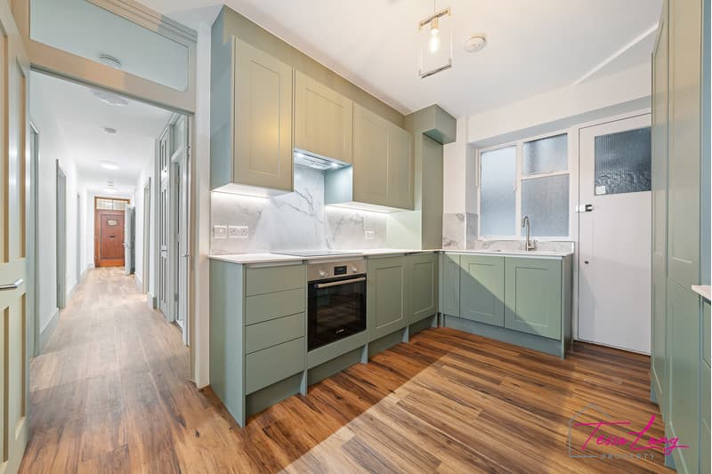 Photo 4 of 12, Crawford Street