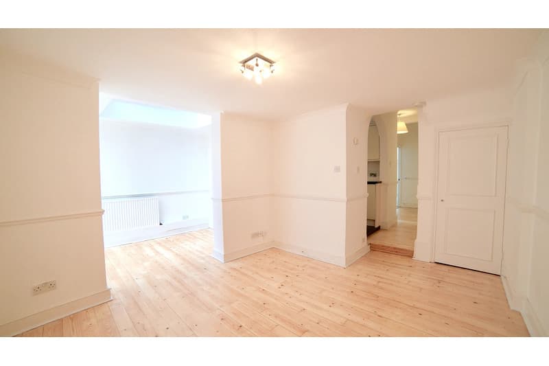 Photo 1 of 12, Cotleigh Road