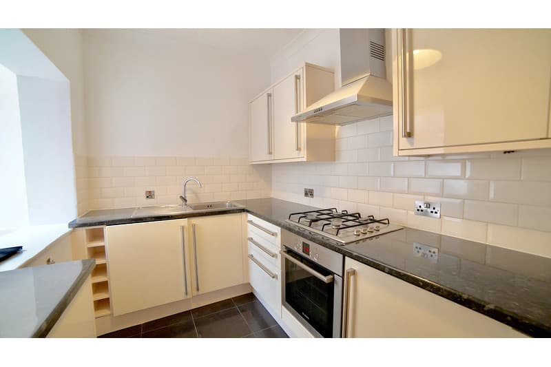 Photo 2 of 12, Cotleigh Road
