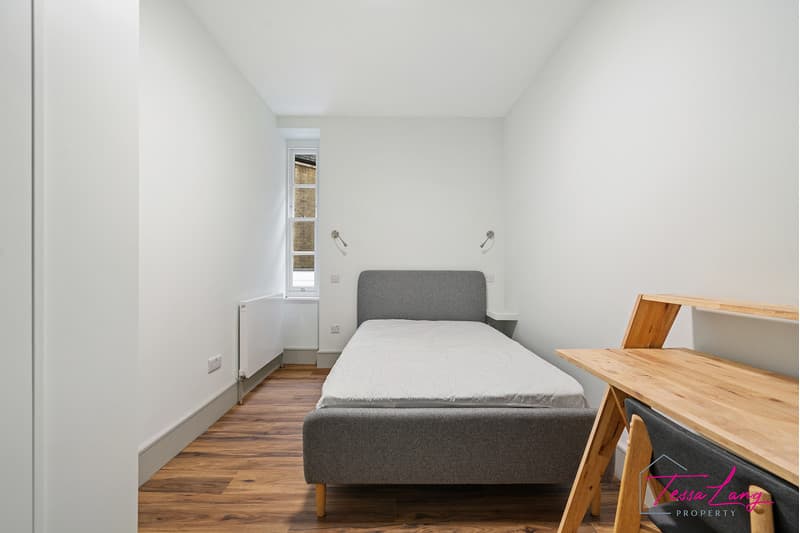 Photo 5 of 13, Crawford Street